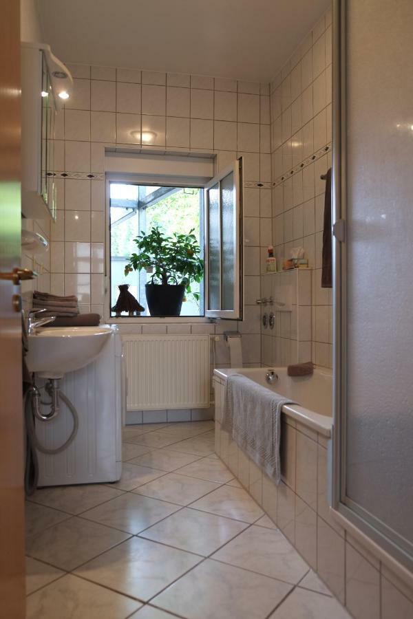 Ferienwohnung Mit Terasse Оберхаузен Экстерьер фото